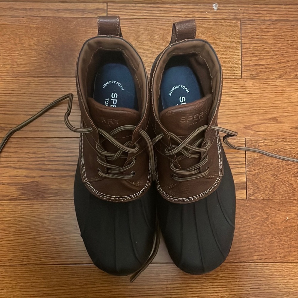 Sperry rabia/rain boots blue and brown size 10